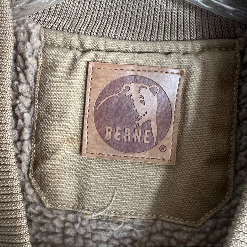 BERNE Sherpa Lined HEAVY Full Zip Utility Vest — no size tag — see measurements - Picture 7 of 11